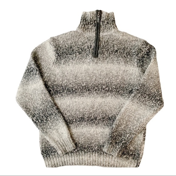 GAP Sweaters - GAP Quarter Zip Mock Neck Sweater